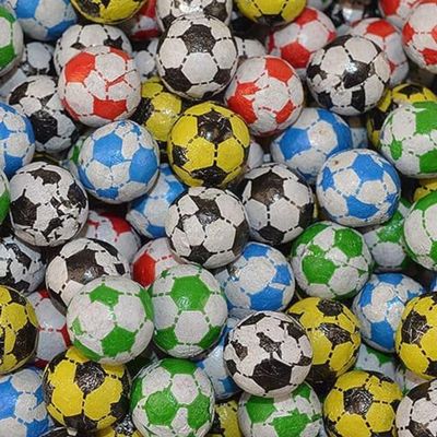 Candy Chocolate Footballs (500 Gram Approx 105 Balls)