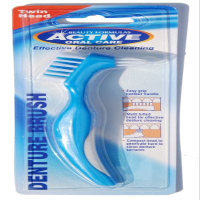 Denture brush