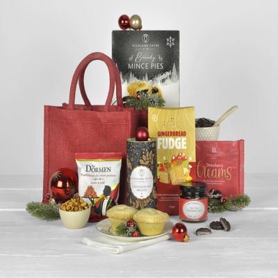 Christmas Hampers, Festive Hampers, Christmas Treats Hamper