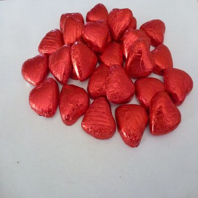 RED FOIL CHOCOLATE LOVE HEARTS WEDDING FAVOURS X80