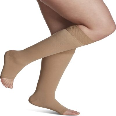 SIGVARIS Mens & Womens Essential Opaque 860 Open Toe Calf-High Socks w/Grip Top 20-30mmHg - Large Short - Nude