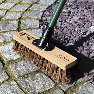 CHARLES BENTLEY Broom, Charnwood, 12 inch, Bassine Broom, for Garden & Outdoor, Maintenance, Premium, Brushware, Green, FSC 100% Wood, Stiff Bristles, Made In Britain, Grip Handle (140x30x7cm)