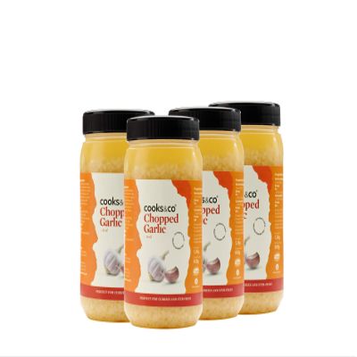 Cooks & Co Chopped Garlic in Oil 1.2 Kg (Pack of 4)