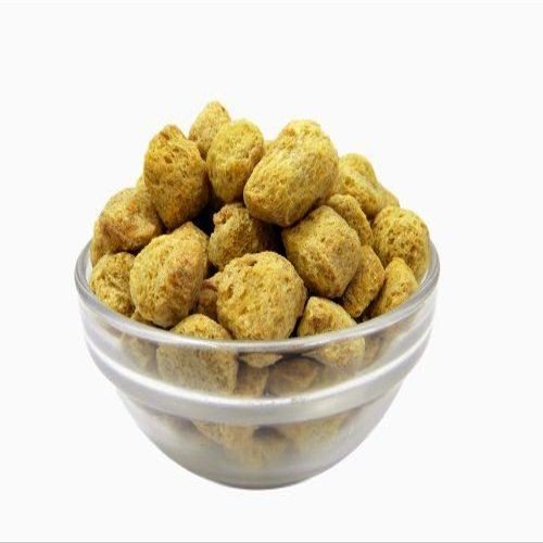 JALPUR MILLERS Premium Soya Chunks 200g -High Protein Meat Substitute, Vegan-Friendly Textured Vegetable Protein, Ideal for Curries, Stir-Fries & Stews, Non-GMO, Plant-Based Protein Source, Quick-Cook