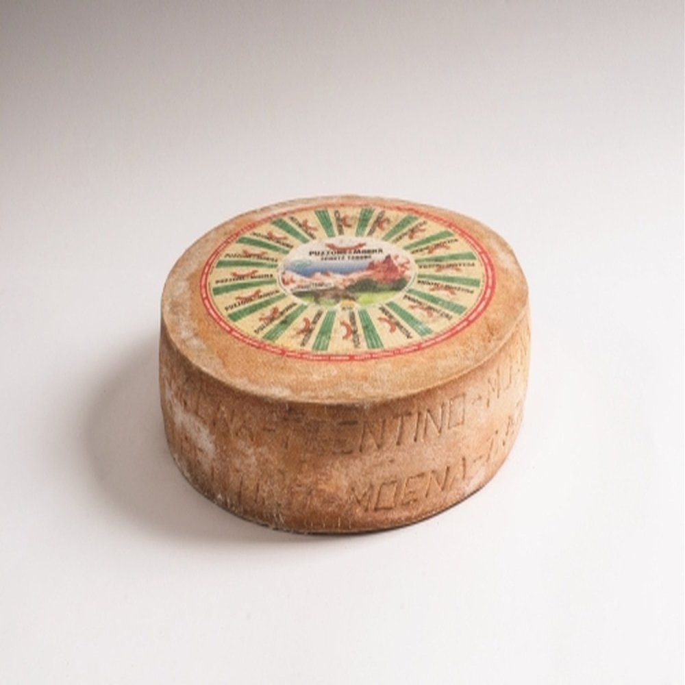 Puzzone di Moena Cas. Soc. di Predazzo e Moena loaf app. 10 kg.