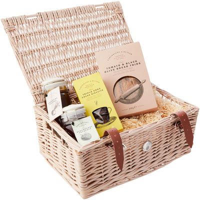 Cartwright & Butler | The Ripon Wicker Basket Hamper | Food Hamper | Mother's Day | Luxury Confectionery | Gift Baskets | Happy Birthday | Anniversary | Thank You | Congratulations