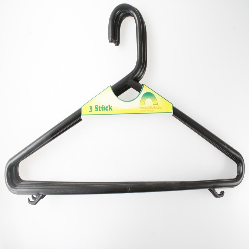 Plastic Clothes Hangers 3 Pack of Universal Bracket