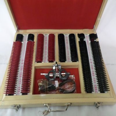 KASHSURG Trial Lens Set Illuminated with 232 Lens and Frame Standard in Case