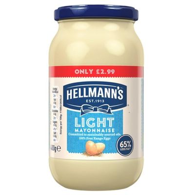 Hellmann's Lighter Than Light Mayonnaise same great taste light mayo for sandwiches, wraps and salads 400 g