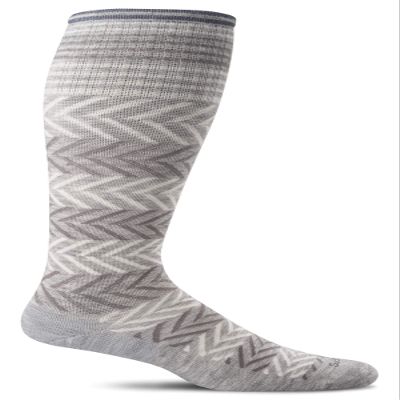 Sockwell Women's Chevron Graduated Compression Socks-Ideal for-Travel-Sports-Nurses-Pregnancy-Reduces Swelling, Grey, Small/Medium