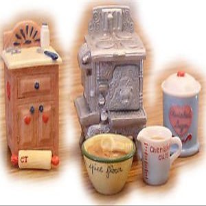 Cherished Teddies Sugar & Spice Accessories Set