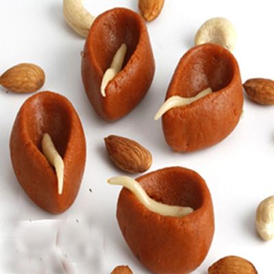 Ghasitaram Gifts Mithai diyas 800 GMS