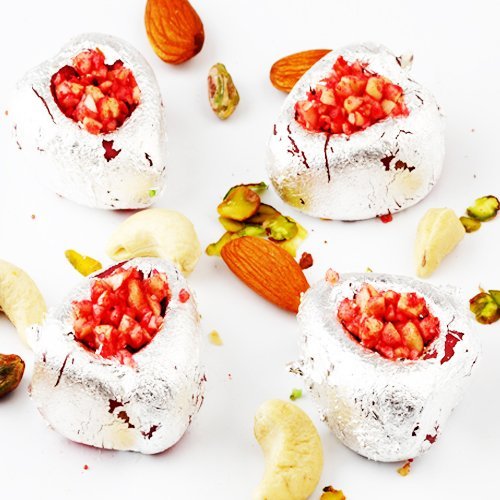 Ghasitaram Gifts Indian Sweets - Sugar Free Sweets - Stuffed Kaju Hearts 400 GMS