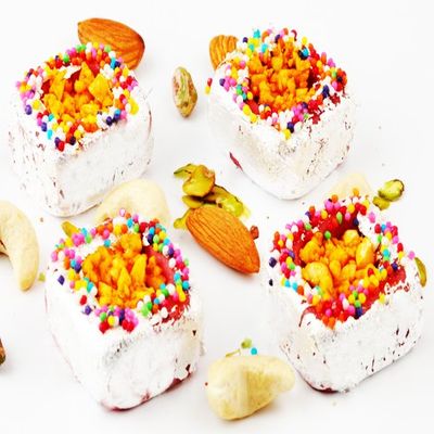 Ghasitaram Gifts Indian Sweets - Sugar Free Sweets - Stuffed Kaju Cubes 200 GMS