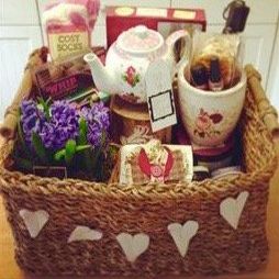 Luxury Knightsbridge Tea and Biscuits Hamper