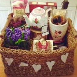 Luxury Knightsbridge Tea and Biscuits Hamper