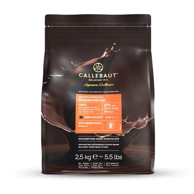 Callebaut Madagascar 67 Percent Dark Origin Couverture Chocolate 2.5 kg