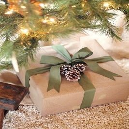 Deluxe Knightsbridge Breakfast Tea and Highland shortbread Hamper for 2 - gift wrapped
