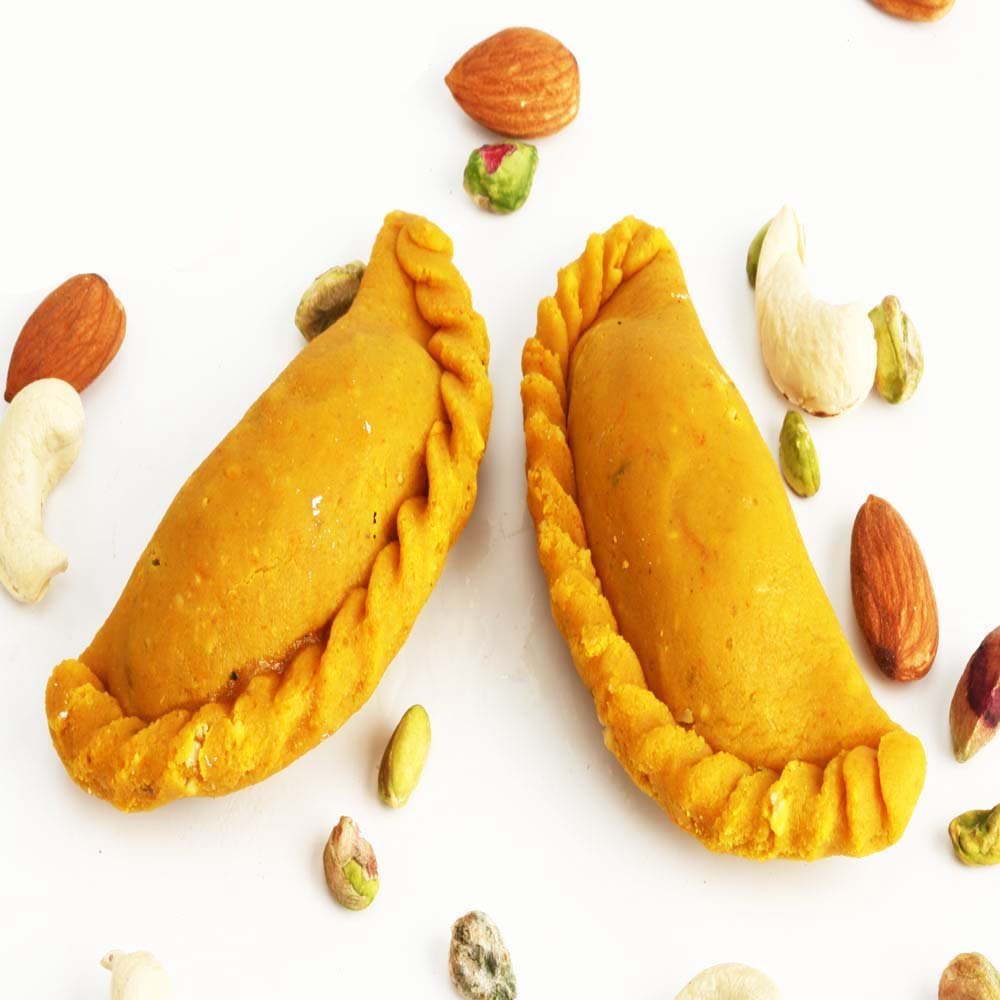 Ghasitaram Gifts Holi Sweets, Holi Gifts, Holi Hamper Kaju Kesar Gujiya 400 GMS