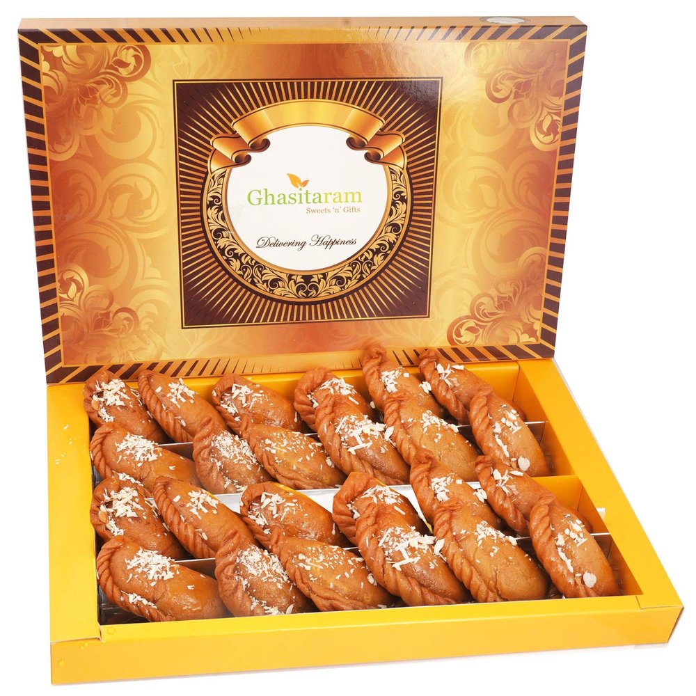 Ghasitaram Gifts Holi Sweets, Holi Gifts, Holi Hamper Holi Sweets Gujiya Box (800 GMS)