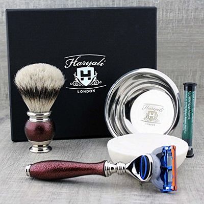 Antique/Vintage Style Features Silver Tip Badger Brush & DE Saftey Razor