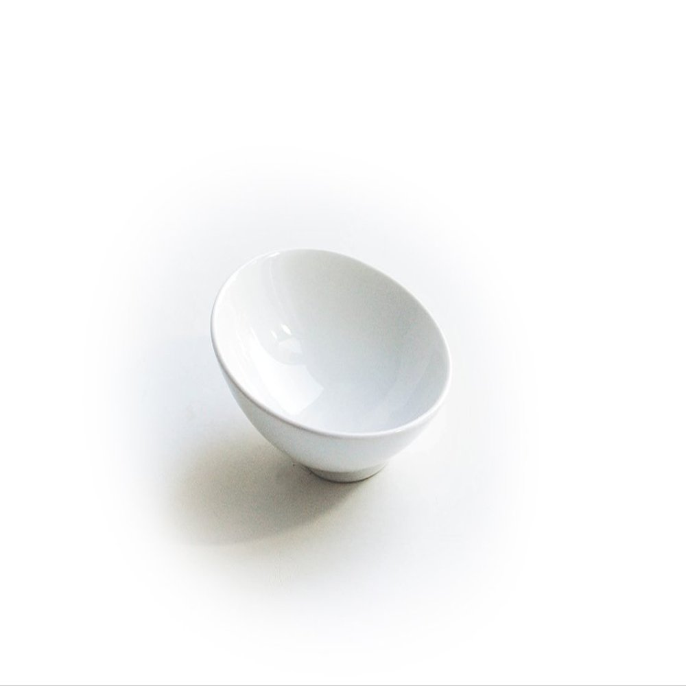 D.O.M. Porcelain shaving pot made of porcelain - diagonal diameter 10 cm