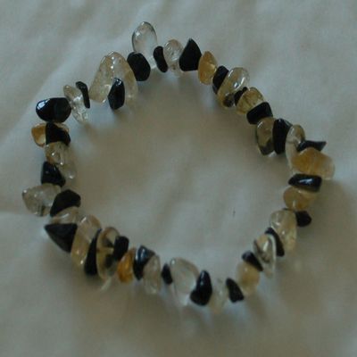 CITRINE AND BLACK ONYX CHIP BEAD HEALING CRYSTAL BRACELET