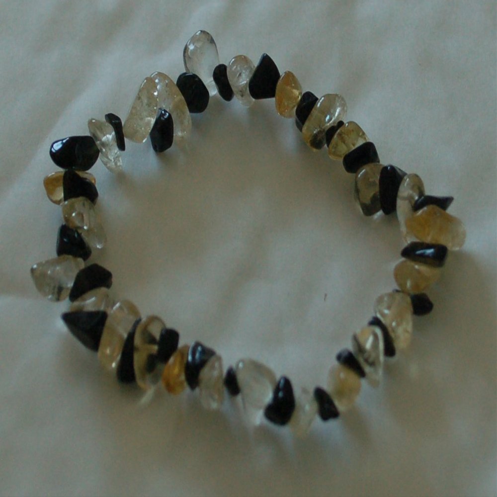 CITRINE AND BLACK ONYX CHIP BEAD HEALING CRYSTAL BRACELET