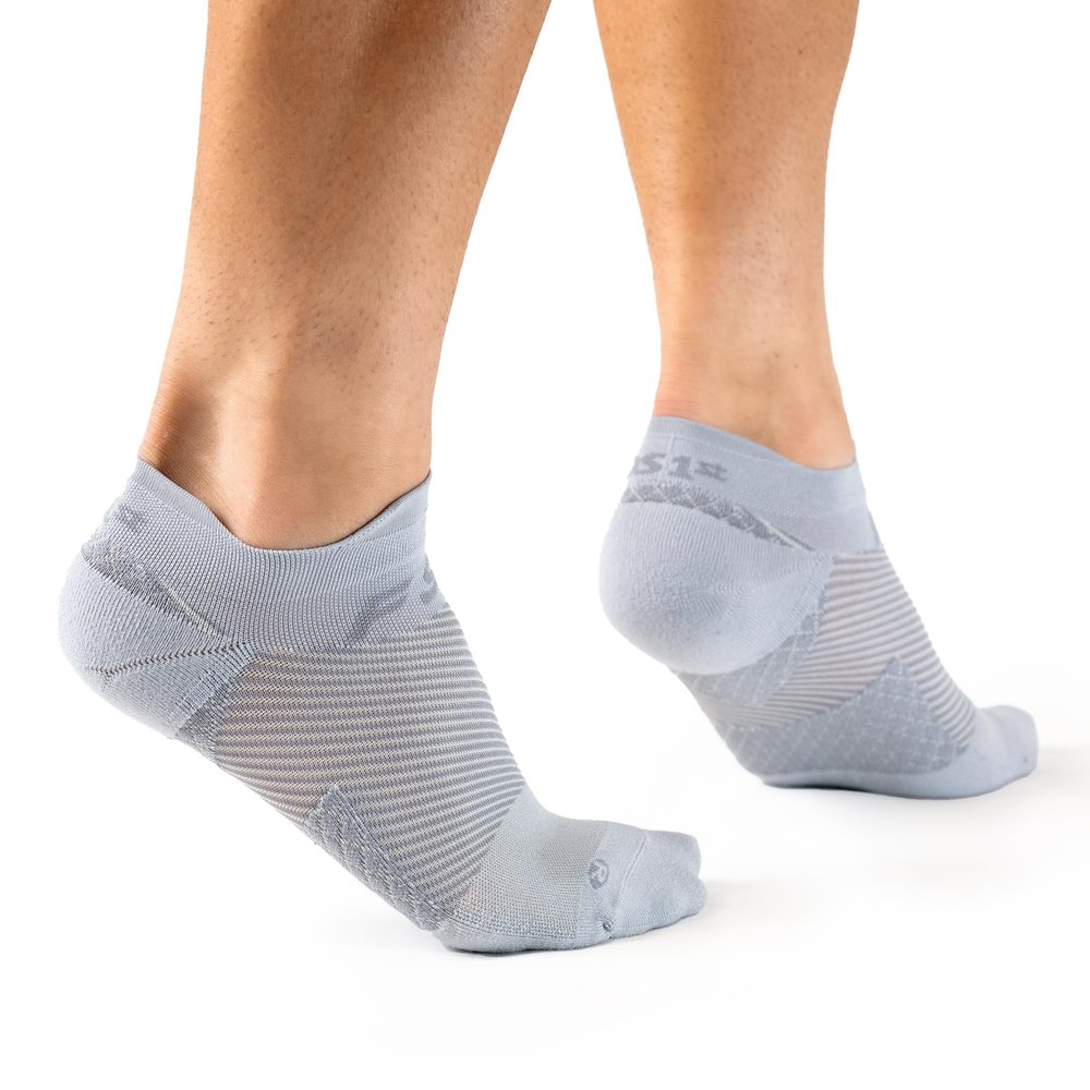 OrthoSleeve Orthotic Plantar Fasciitis Socks helps prevent plantar fasciitis relieves heel and arch pain