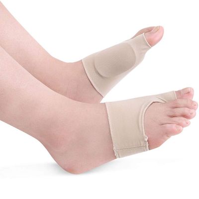 2PCS of Gel Big Toe Bunion Protector by PEDIMEND - Get Pain Relief from Bunions/Blisters - Metatarsal Pad for Cushioning - Gout Or Arthritis for A More Comfortable Walk - Metatarsal Toe Pad