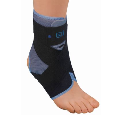 Airtex Breathable Figure-of-Eight Ankle Support with Side Stabilisers (Medium - 22-24 cm)