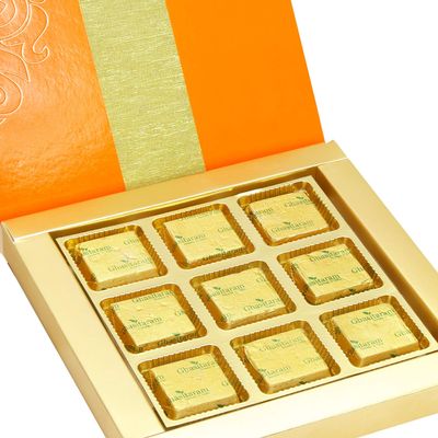 Ghasitaram Gifts Royal 9 Pcs Mixed Nuts Chocolate Box