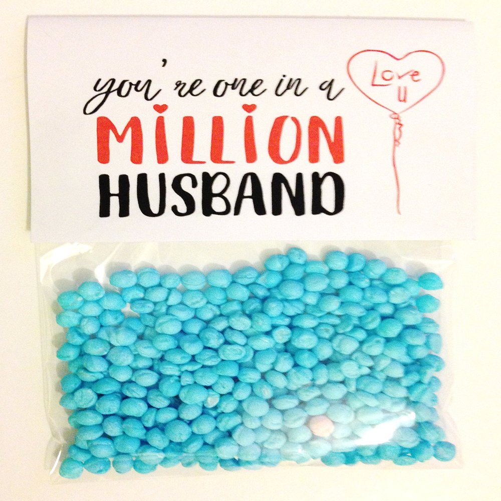 Gadget and Gift Zone Husband You're One in a Million Novelty Sweets (Blue)