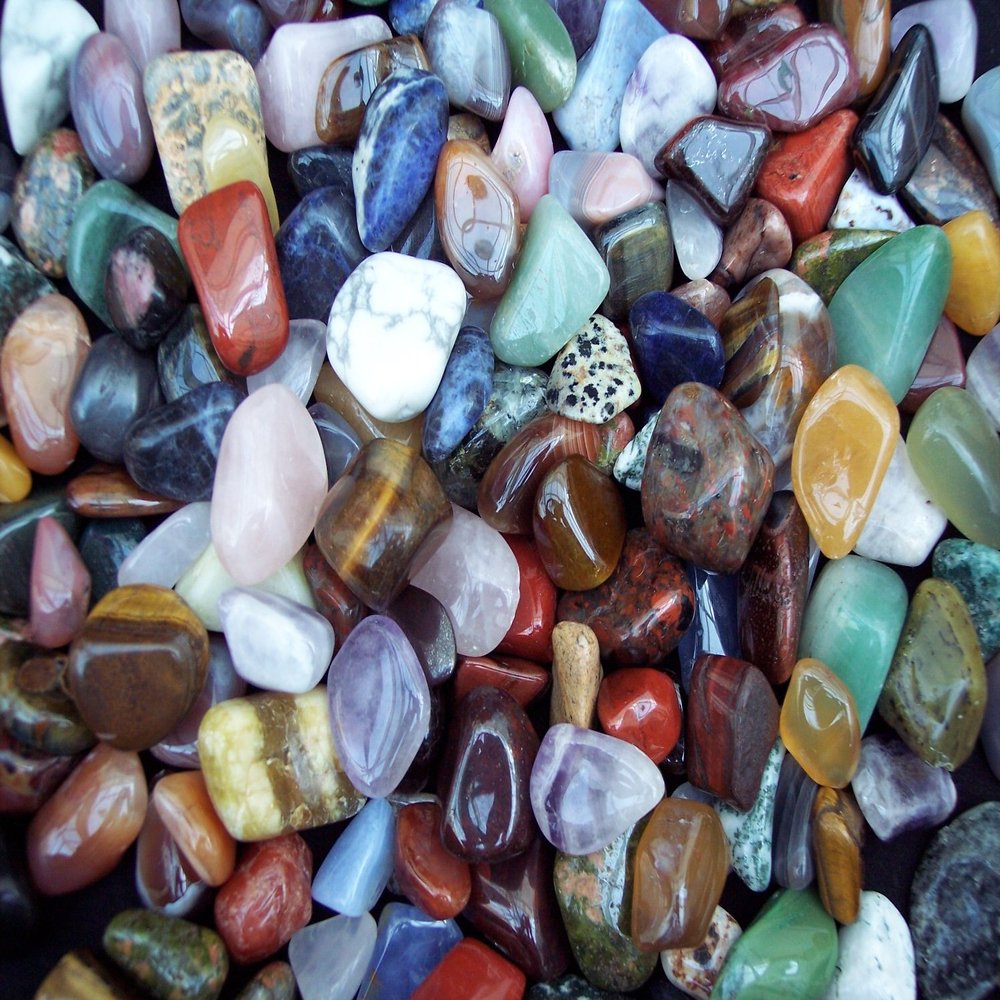 100g of African Produced Quality Mixed Tumblestones - 76 Mix Semi Precious Gemstones - Size: Medium 1-2cm 150-250 Stones per 1Kg - Chakra Healing Chi Treatment