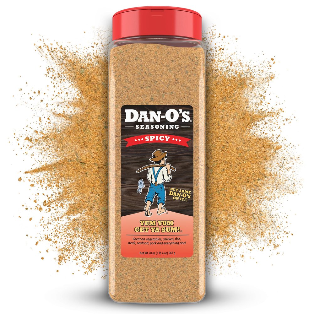 Dan-O's Spicy Seasoning, 20 oz Bottle, Hot Seasoning for Chicken, Wings, Burger Patties, Veggies and More, Sugar Free, Zero Calorie, Use this Spicy Blend to Craft a Marinade, Dry Rub or Sauce