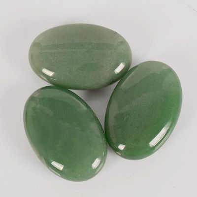 2pcs /lot Natural Massage Stones Green Aventurine Hot Stone for Spa Massage Therapy Hot Spa Rock Balancing Soothing Meditation Reiki or Worry Stones