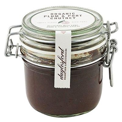 Daylesford Organic with Plums & Port Chutney 220g