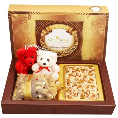Ghasitaram Gifts Valentines Gift Valentines Day Chocolates for Girlfriend/Boyfriend/Husband and Wife Valentines Chocolate Hamper White Dryfruit Chocolate Bark Big with Teddies and Nutties
