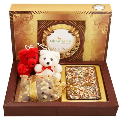 Ghasitaram Gifts Valentines Gift Valentines Day Chocolates for Girlfriend/Boyfriend/Husband and Wife Sugarfree Chocolate Dark Dryfruit Sugarfree Chocolate Bark Big with Teddies and Nutties