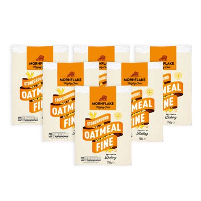 Mornflake - Mighty Oats Stoneground Fine Oatmeal 6x 750g. High In Fibre. Perfect For Breakfast Porridge Oats, Granola and Baking. Suitable For Vegan Diet