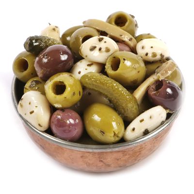 Dorri - Marinated Mixed Olives Basil and Garlic (Santorini) 500g | Premium Green and Black Olives, Greek Olives, Pickled Garlic, Healthy Party Snack (Available from 250g to 3kg)