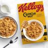 Kellogg's Crunchy Nut Breakfast Cereal Big Box, 840g view 3