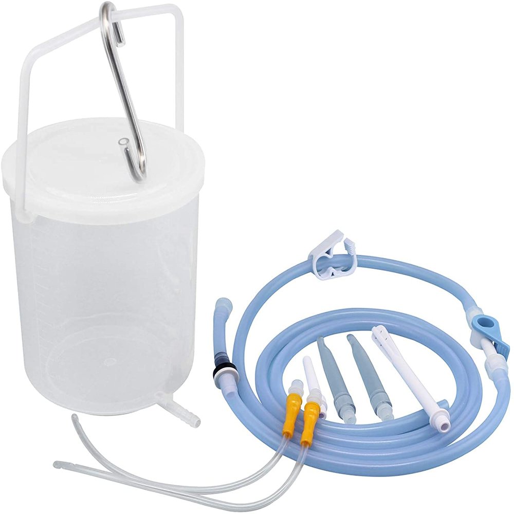 TopQuaFocus 2L Plastic Enema Bucket Kit, Clear Reusable Colon Cleanse, Leak-Proof Home Coffee Enema Kit for Men Women Colon Cleaning BPA Free, 6PCS Enemas Tips