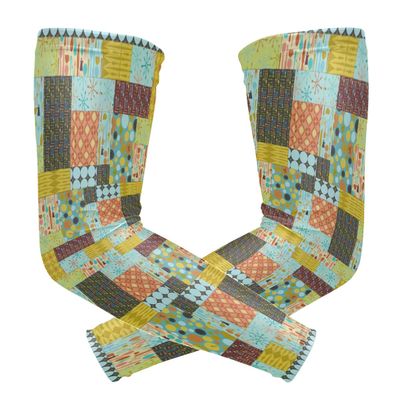 MONTOJ Green Cube Quit Pattern Sun Guard Sleeves Cover Up Arm Cooling Sleeve