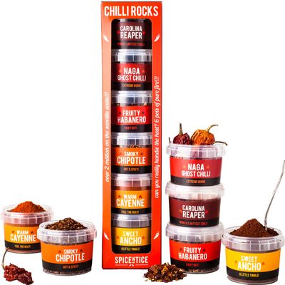 Spicentice - Ultimate Hot Chilli Pepper Gift Set - 100% Pure Premium Chilli - Includes Carolina Reaper, Naga Ghost & Chipotle - Ideal Cooking Spice Gift