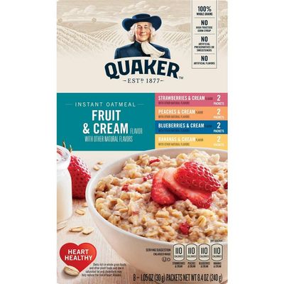 Quaker Instant Oatmeal Fruit & Cream 8 Sachet Box 240g (8.4 OZ)
