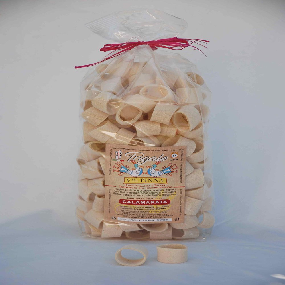 13 x 500 gr Squid Artisan pasta produced by the Trigale pasta factory in Sorso. Sardinia
