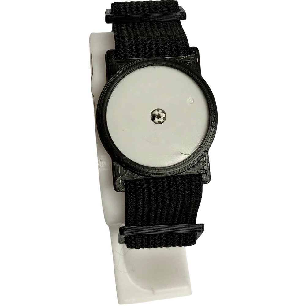 CGM Clips UK - Sensor Armband Holder/Protector Compatible with Freestyle Libre 1/2 (Black)