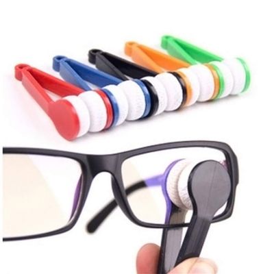 1pcs Mini Glasses Eyeglass Microfiber Spectacles Cleaner Soft Brush Cleaning Tool Mini Microfiber Glasses Eyeglasses Cleaner Cleaning Clip (random Color)