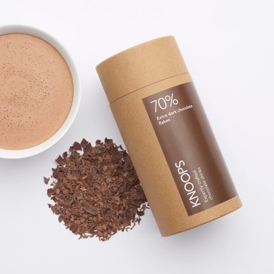 Knoops Dark Hot Chocolate Flakes, 70% Extra Dark Luxury Hot Drinking Chocolate, Delicious Cocoa Drink with Real Choc Flakes, All Natural Vegan Ingredients, 250 g, Equal to 8 Serving Sachets